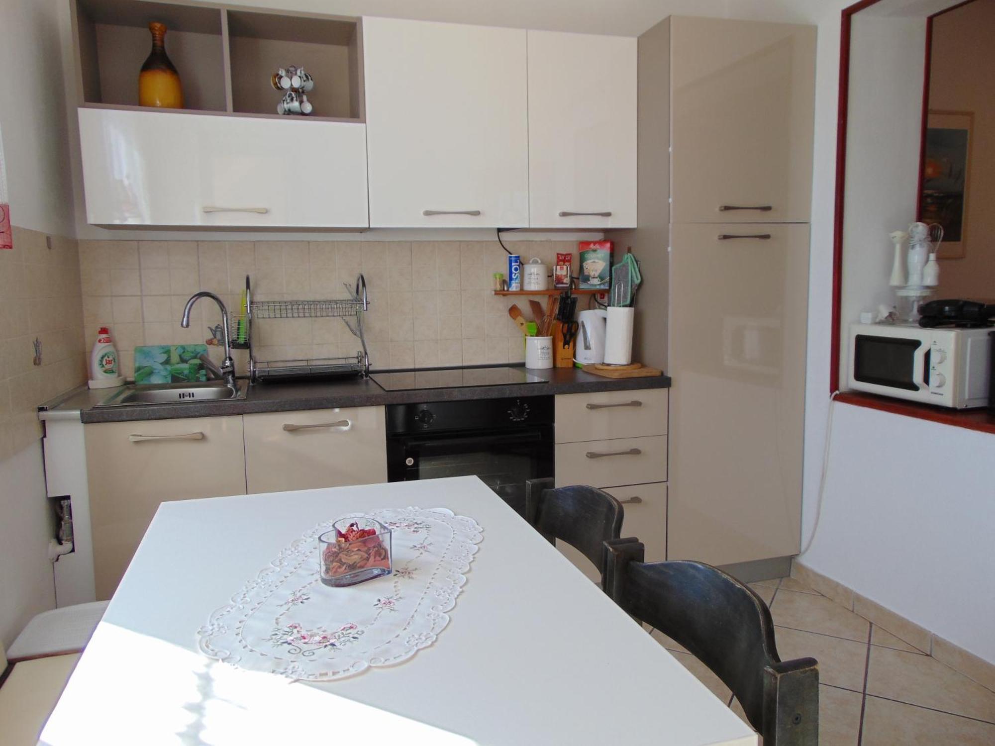 Apartment Dendy Pula Luaran gambar